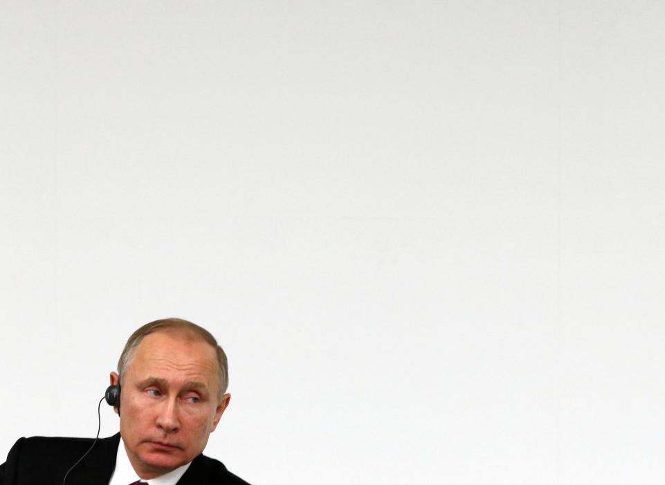 russia hacking putin nato west