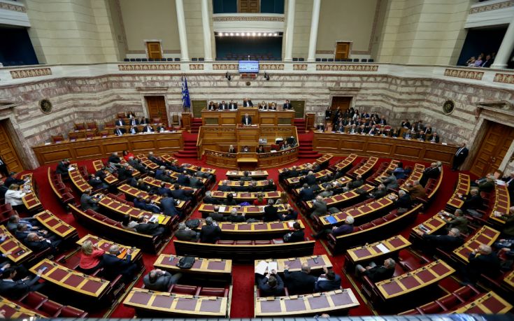 Η Βουλή αποφασίζει για την Προανακριτική για τον Γιάννο Παπαντωνίου
