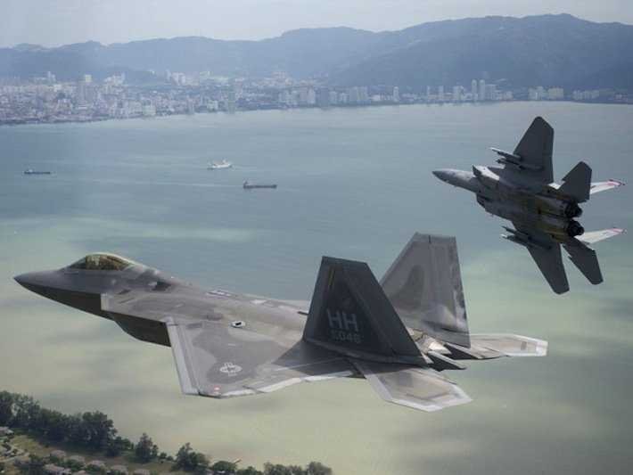 F 22 and F 15