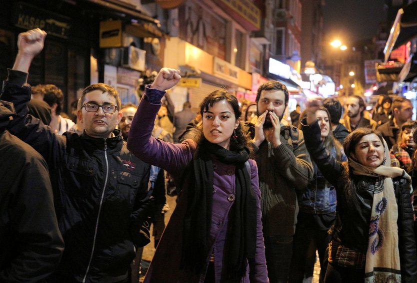 Η τουρκική αντιπολίτευση ζητά την ακύρωση του δημοψηφίσματος