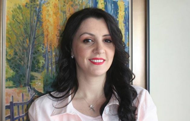 Άρτεμις Δράλιου: Αυτή είναι η Ελληνίδα υφυπουργός Εξωτερικών της Αλβανίας