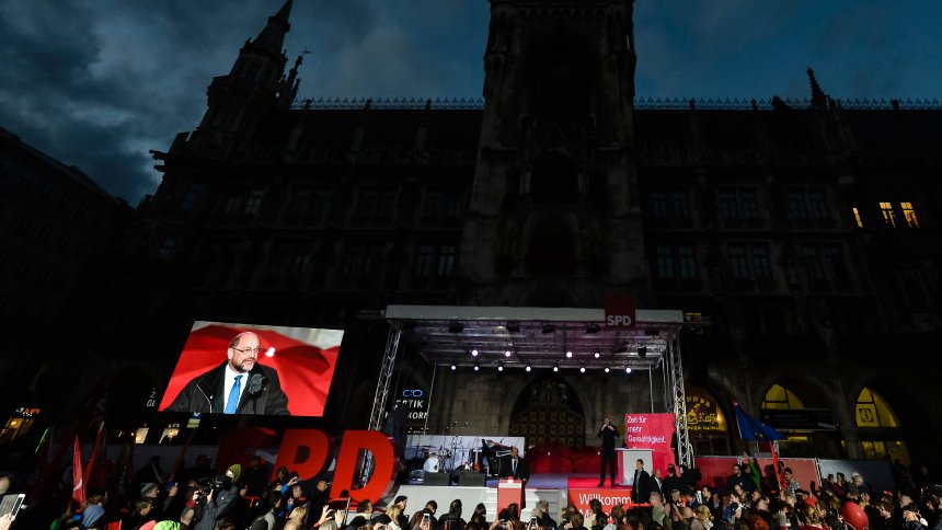 Photo Gallery: A Center-Left Meltdown Photo Gallery: A Center-Left Meltdown