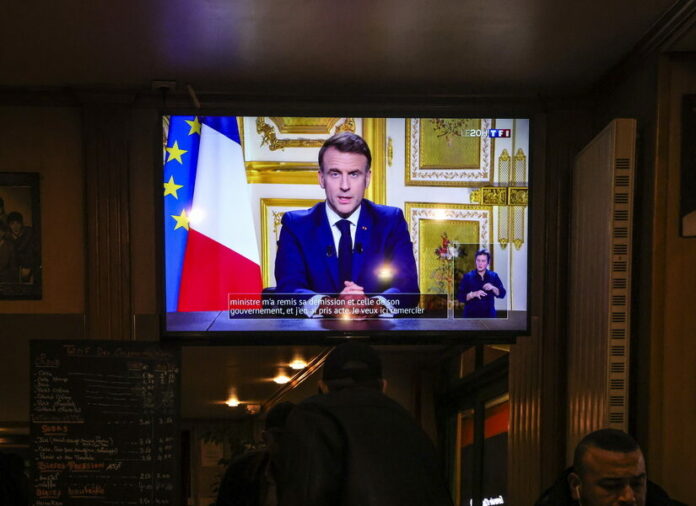 diaggelma-macron-SLpress--825x600