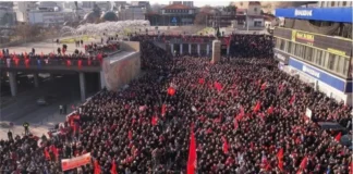 Διαμαρτυρία Αλβανών στα Σκόπια για τους δικαζόμενους στη Χάγη ηγέτες του UÇK