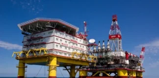 Ουκρανικά drone επιτέθηκαν σε ρωσικές πλατφόρμες στην Κασπία Θάλασσα για τρίτη φορά μέσα σε μια εβδομάδα