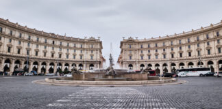 Θα αγοράσει την La Republica και την La Stampa ο Όμιλος ANT1;