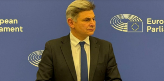 Νικόλας Φαραντούρης: Ελλάδα, Νορβηγία και η Ευρώπη του αύριο – Αποκλειστική συνέντευξη στη νορβηγική τηλεόραση