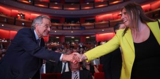 Η Ζωή «απήγγειλε»… Σαμαρά από το βήμα της Βουλής