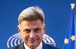 Παρέμβαση Φαραντούρη για τα Τουρκικά F-16 στα κατεχόμενα. Ζητά κυρώσεις από Κομισιόν και Αμερικανική Κυβέρνηση