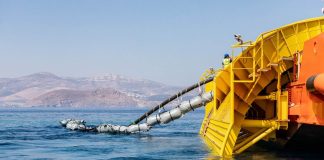 Ἀμφισβητεῖται ἡ ἑλληνική κυριαρχία στήν καρδιά τῶν Κυκλάδων