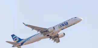 Οι ισραηλινές αεροπορικές εταιρείες παρατείνουν την αναστολή πτήσεων προς το Ισραήλ έως την Τρίτη — Η Arkia μεταφέρει εγκλωβισμένους Ισραηλινούς στα σύνορα με την Αίγυπτο