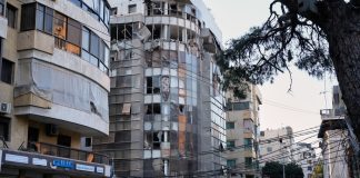 Το Ιράν χτύπησε διυλιστήριο στη Σαουδική Αραβία – Συνετρίβησαν μαχητικά των ΗΠΑ στο Κουβέιτ – LIVE BLOG