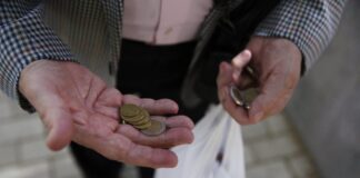 Η μεγάλη λεηλασία των συντάξεων