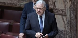 Το τηλεφώνημα Αβραμόπουλου – Κακλαμάνη και το αίτημα που απορρίφθηκε