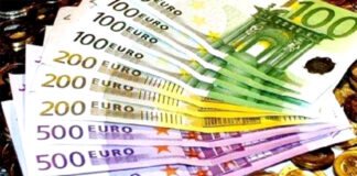 Ἀπειλή χρεοκοπίας γιά χιλιάδες νοικοκυριά Αὐξάνεται ραγδαίως τό ἰδιωτικό χρέος