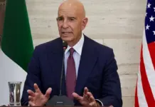 ΤΟΜ ΜΠΑΡΑΚ: Ο ΜΥΣΤΙΚΟΣ ΠΑΙΚΤΗΣ ΤΗΣ ΤΟΥΡΚΙΚΗΣ ΑΝΑΒΑΘΜΙΣΗΣ; ΤΟ ΠΑΙΧΝΙΔΙ ΙΣΧΥΟΣ ΑΠΟ ΤΟΝ ΛΕΥΚΟ ΟΙΚΟ ΩΣ ΤΗΝ ΑΝΑΤΟΛΙΚΗ ΜΕΣΟΓΕΙΟ