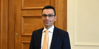 Σ.Σέρμπος: «Η Ελλάδα να μην κρύβεται πίσω από φουστάνια – Έγινε υποχώρηση στην Κάσο»